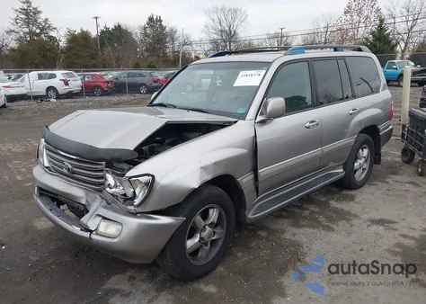 2005 Toyota Land Cruiser V8 z USA, uszkodzony, nr VIN JTEHT05J952077470